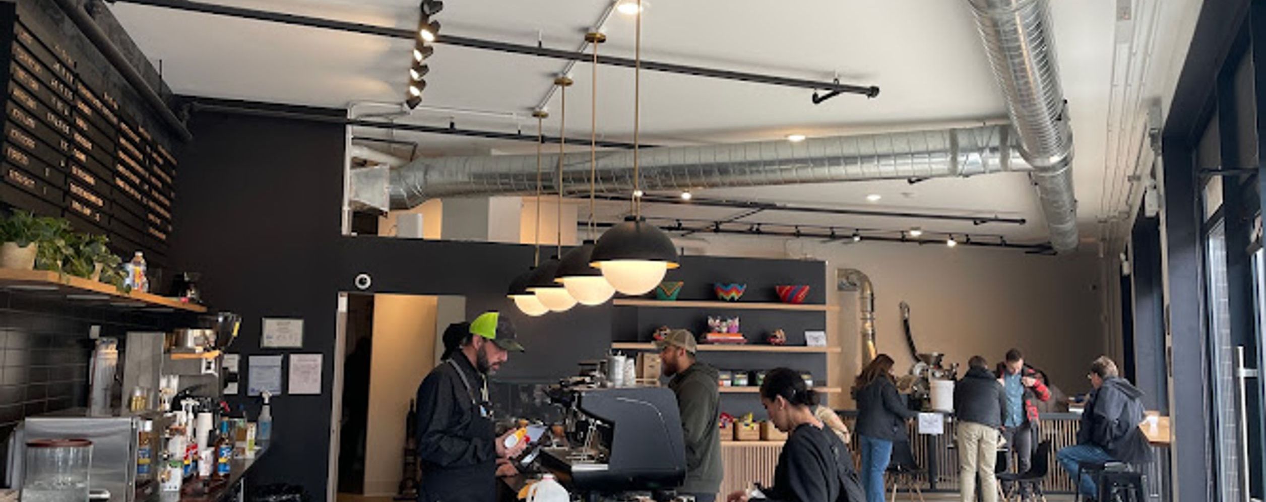 Magnífico Coffee Roasters & Coffee Shop — coffee roaster in Chicago, IL