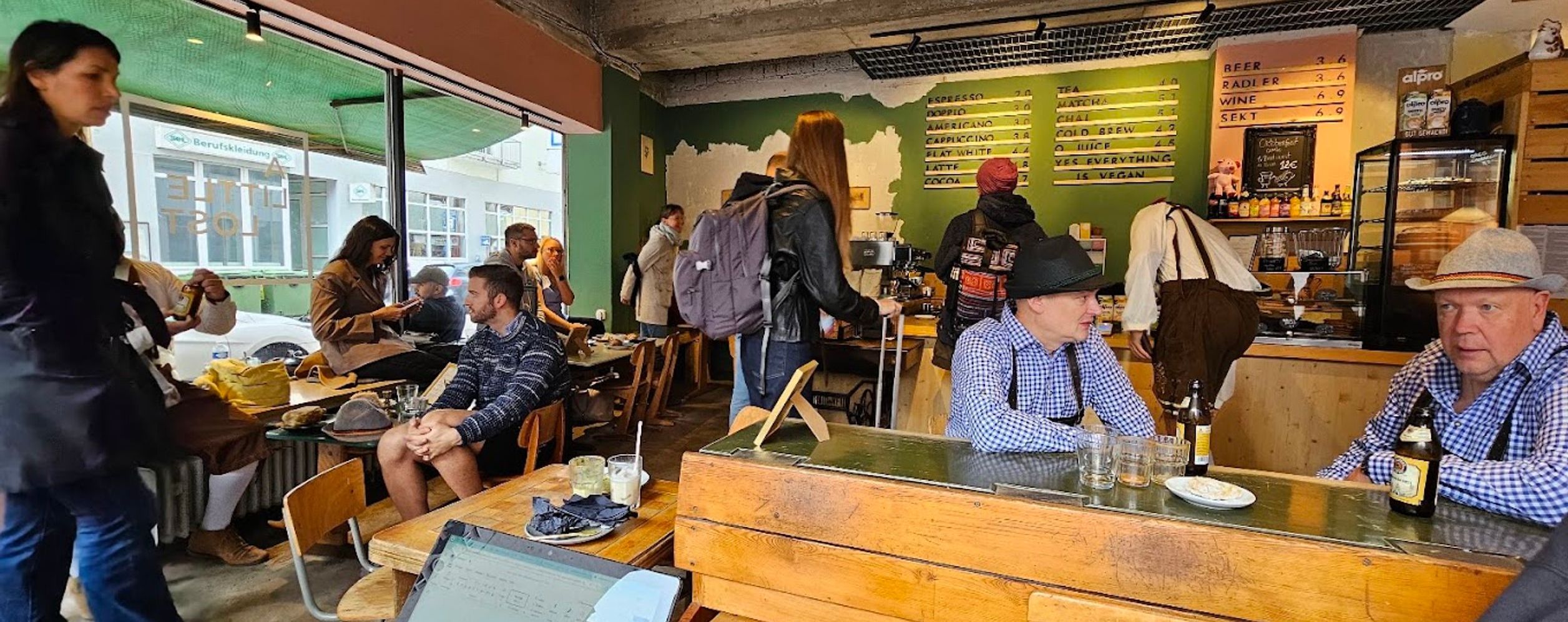 A Little Lost — specialty coffee shop in München