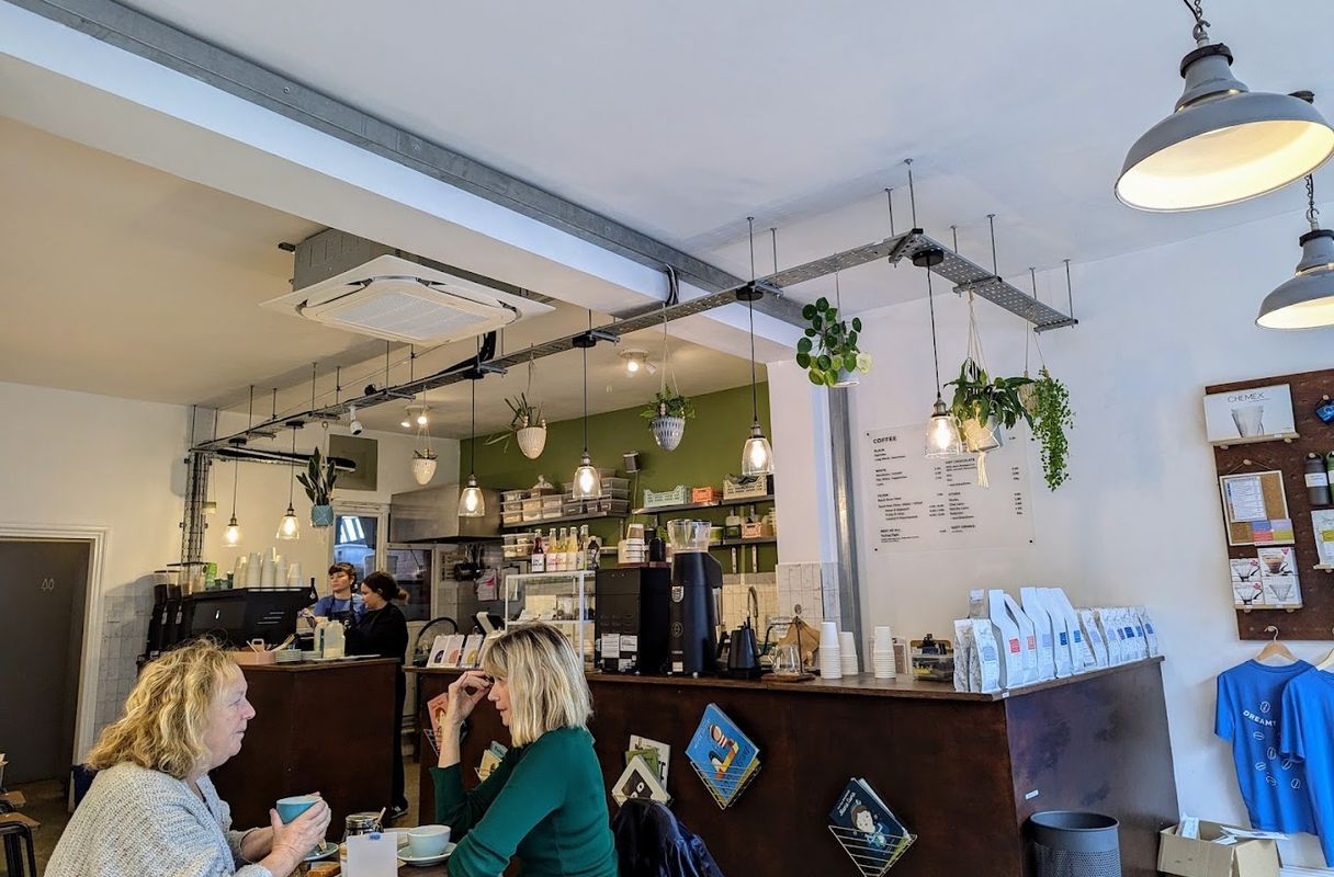 Campbell & Syme Coffee Roasters Cafe — specialty coffee shop in London