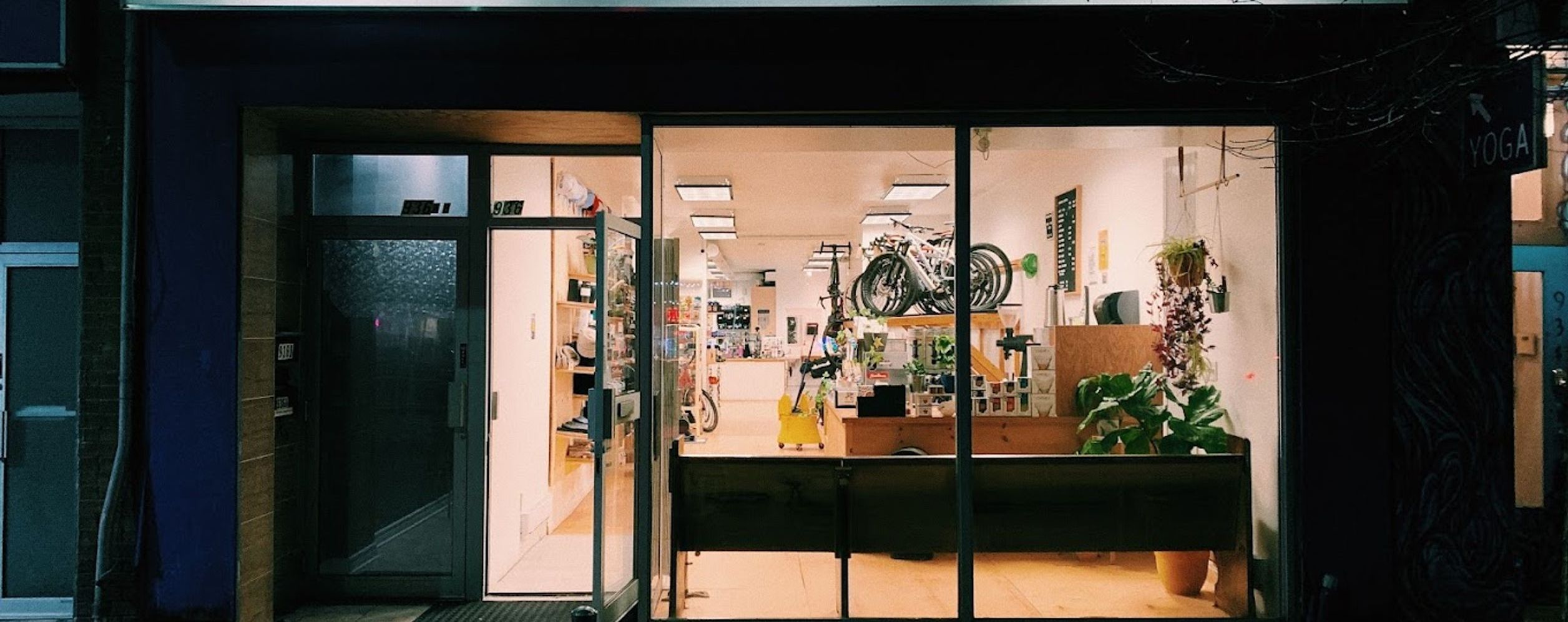 Dismount Bike Shop — specialty coffee shop in Vancouver