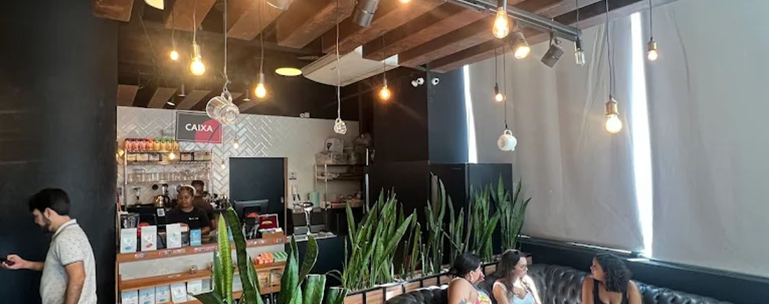 Dark Coffee — specialty coffee shop in Rio de Janeiro