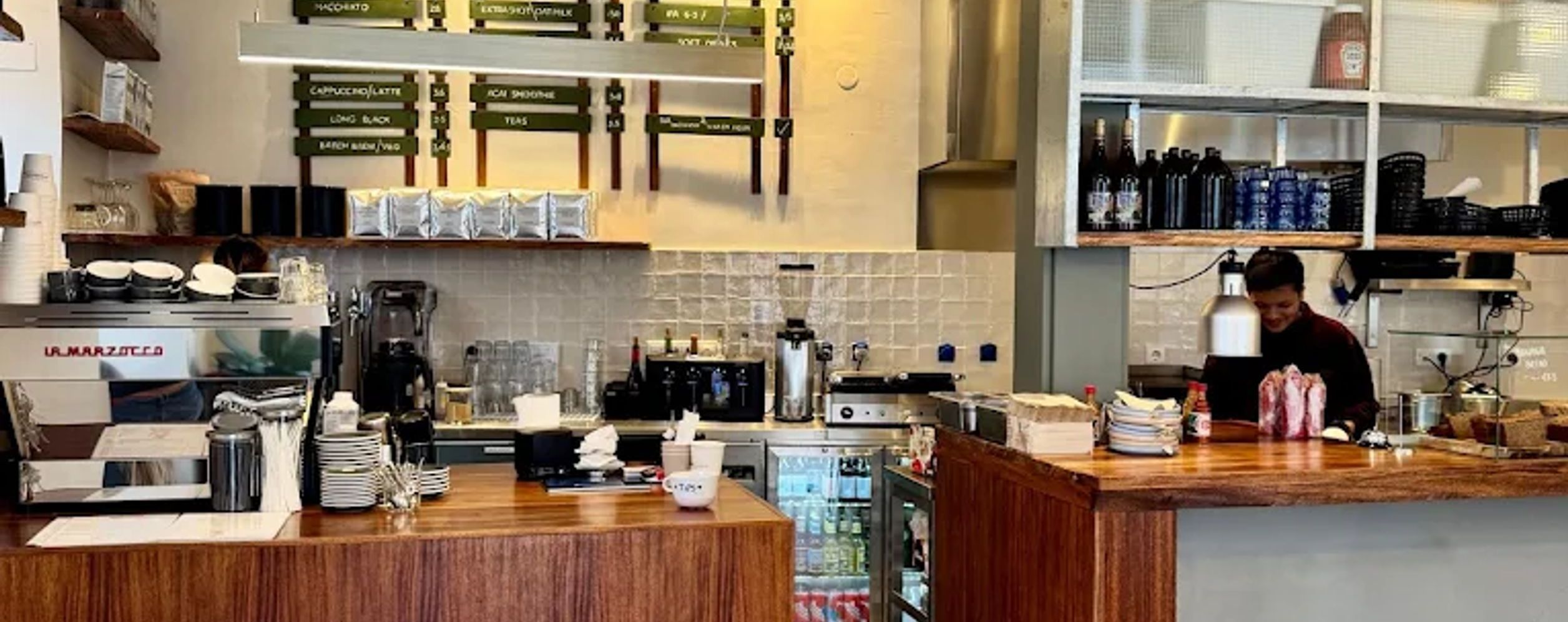 Neighbourhood Café — specialty coffee shop in Lisbon