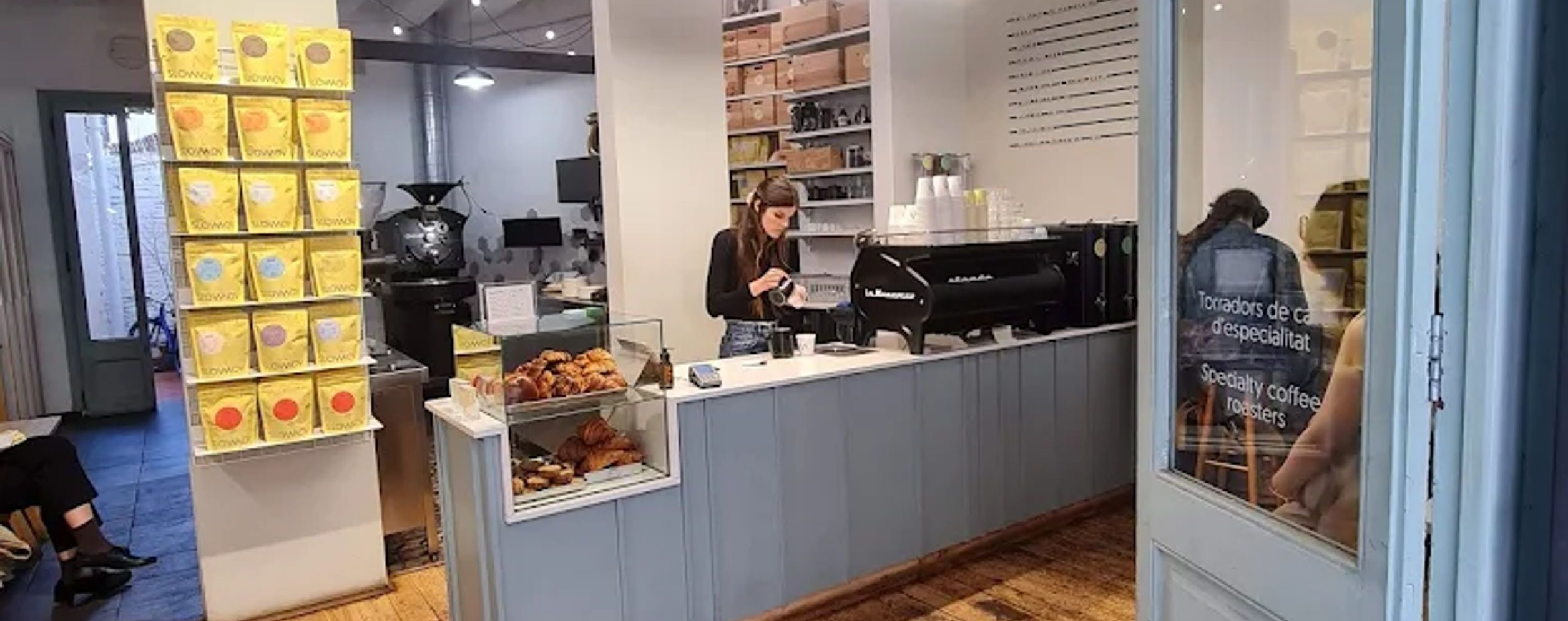SlowMov — specialty coffee shop in Barcelona