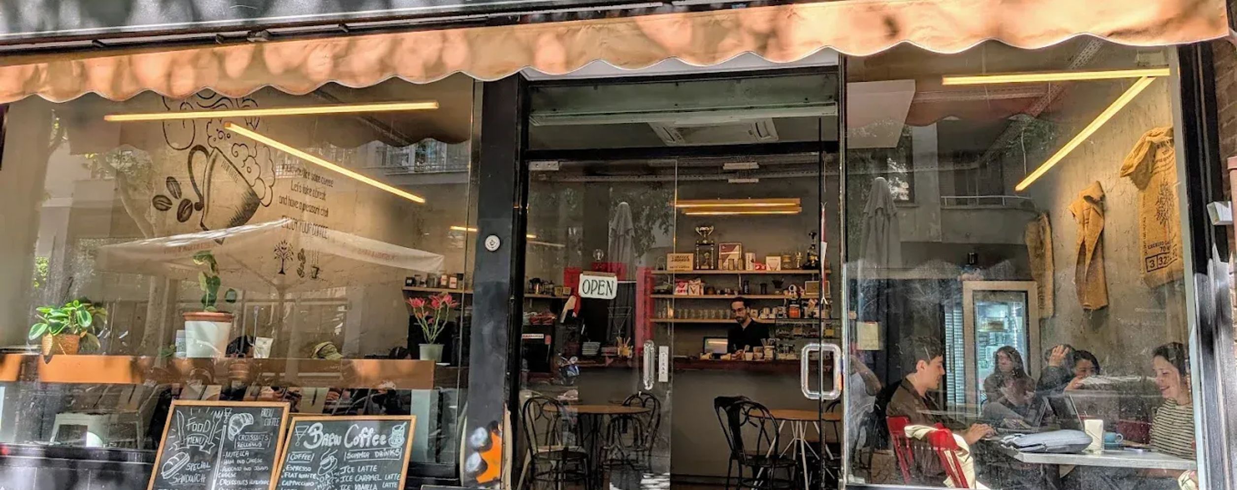 Brew Coffee — specialty coffee shop in Barcelona