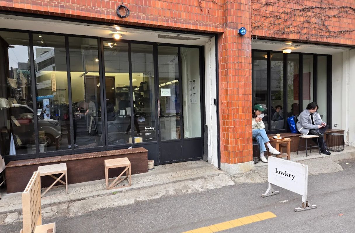 Low Key Coffee (Seongsu Branch) — coffee roaster in Seoul