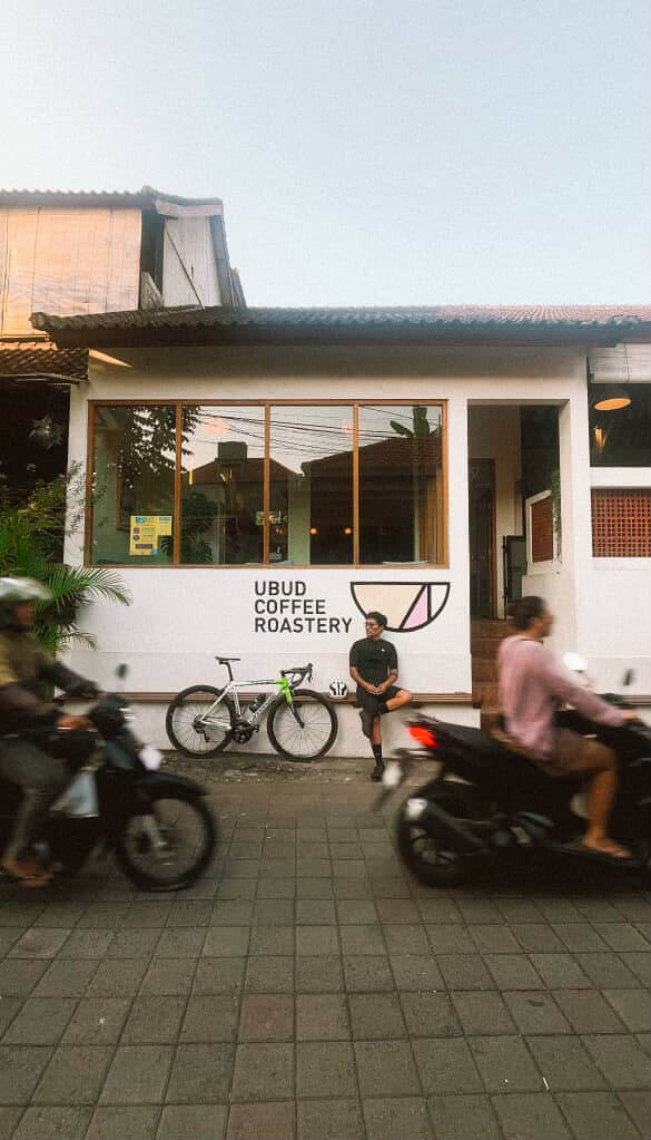 Bali — photo 1 of 4