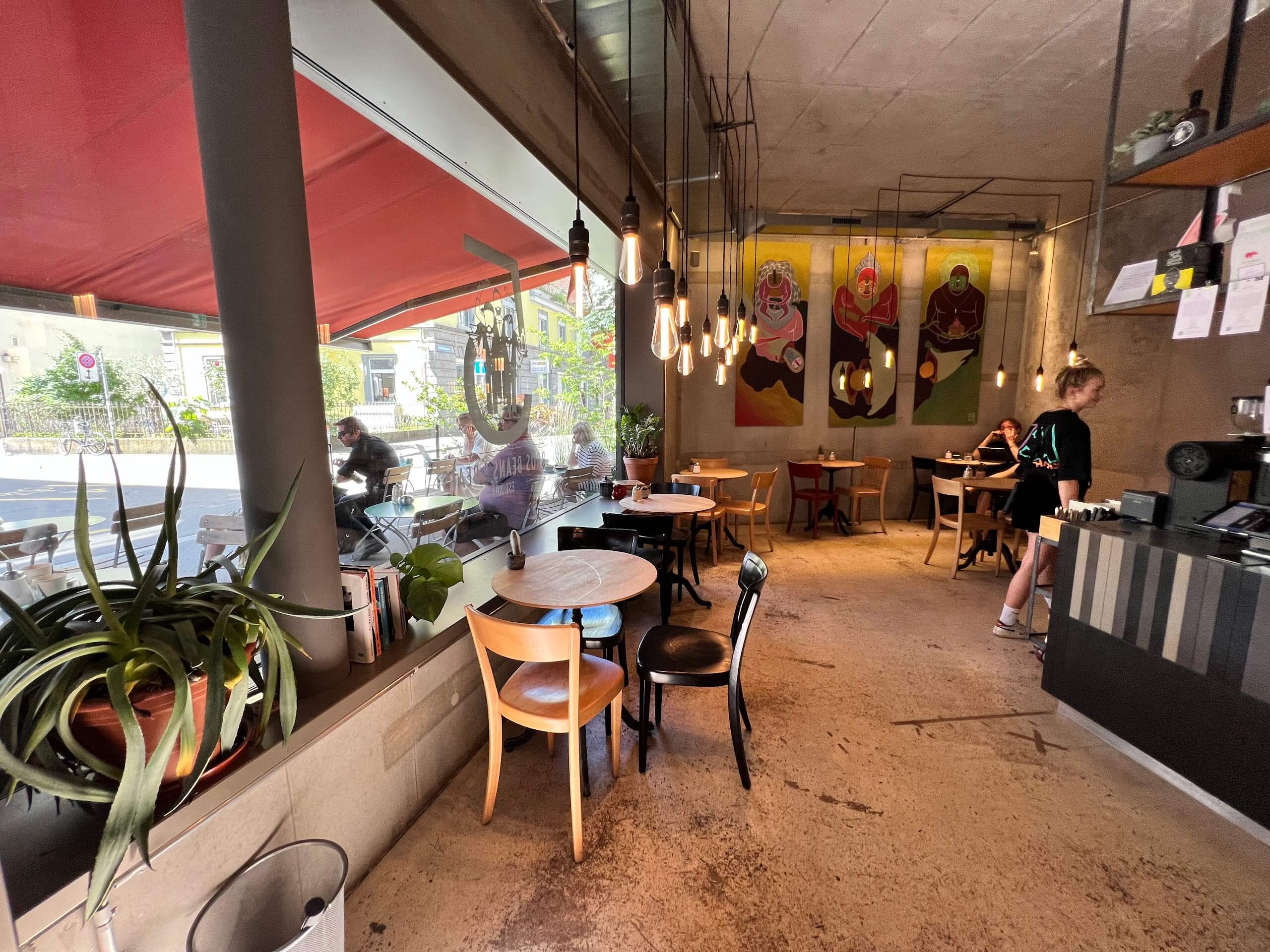 Bros Beans & Beats — specialty coffee shop in Zurich