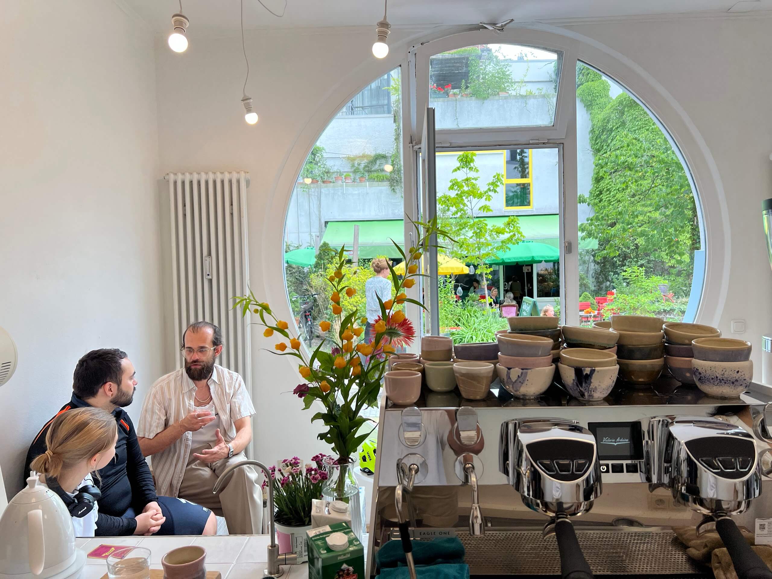 Humpback Whale Specialty Coffee — specialty coffee shop in München
