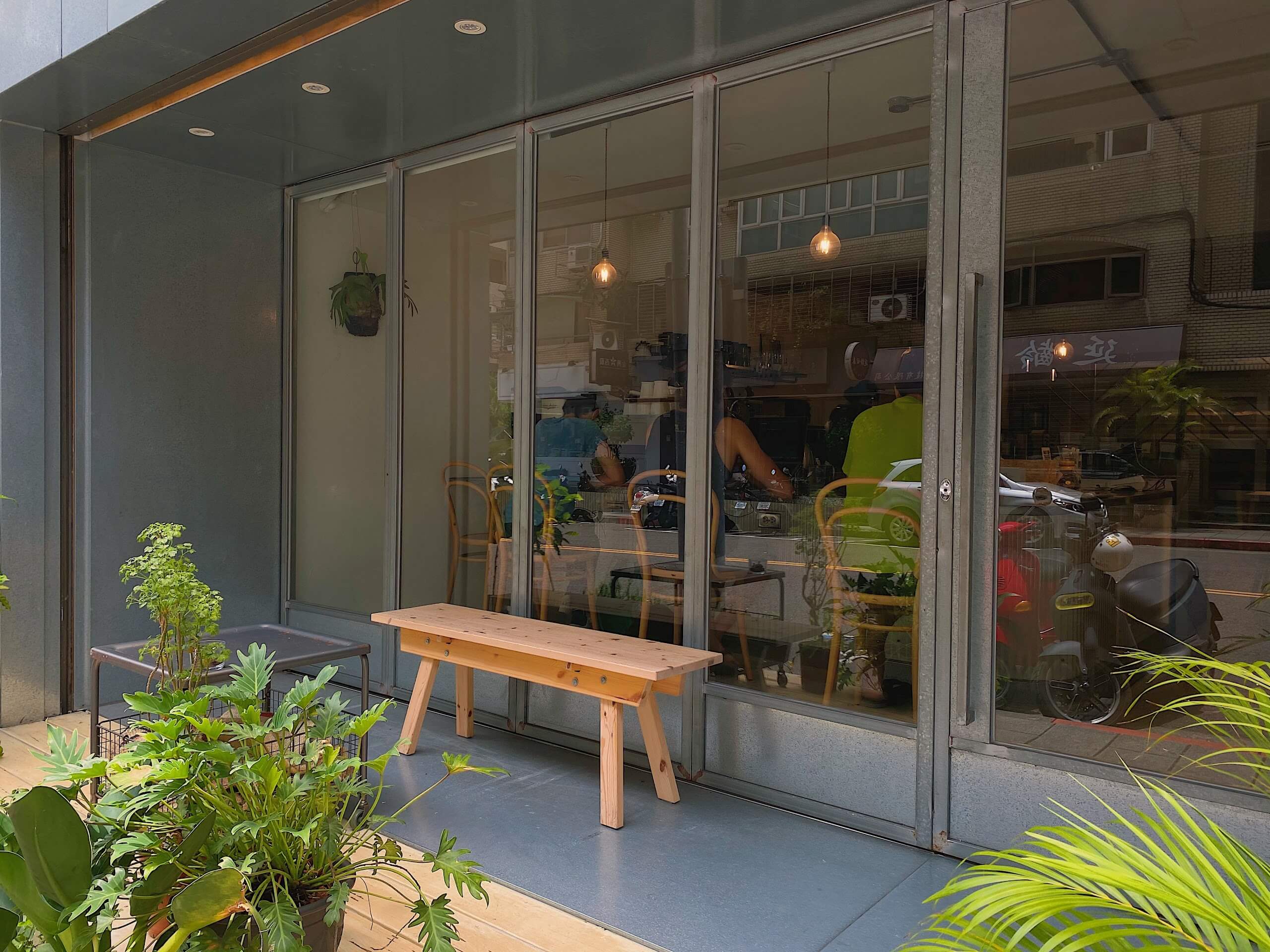 Oasis Coffee Roasters — coffee roaster in Taipei